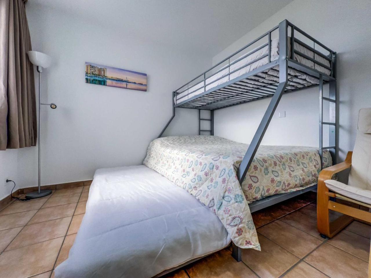 Puerto Marina, Apartamento Frente Al Mar 贝纳尔马德纳 外观 照片
